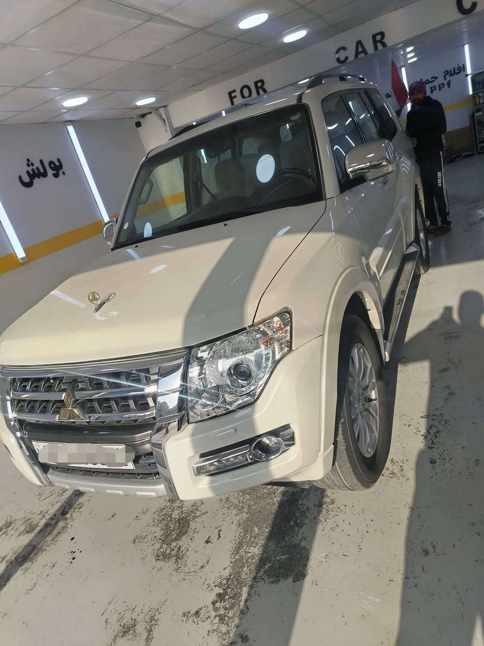 باجيرو حبتور علامات الذهبية كشنات رأس الارنب ماشية 50 الف حقيقي
السيارة كفالة حتى من التكحيل شرط  
موديل 2020 حبتور فول دمام وزراك لايت
كشنات جلد 
تبريد منفصل 3 قطع
12 ايرباك داير مداير حتى بالكشن
شاشة وكامرة اصلية
ويل حجم 18 
رادار امامي
داخل كلة صاج
كشنات كهرباء
فول تحكم ستيرن 3 جهات
مري شفط 
سويجات والعدة والسبير غير مستعمل
كشنات الخلفية غير مستعملة
مكينه 6 سلندر 3800
سستم صوت روك فورد 
فورويل دبل دفلوك
حساس خلفي 
حساس تايرات
ثلاجة بالجكمجة
السيارة مكفولة من الصبغ والبارد والشخط والتبديل ومن الفتح شرط
كير مكينة صدر كفالة
رقم اربيل 
مكاني بغداد زيونة 
***********
السعر 235 ورقة وبيهة مجال لشراي
