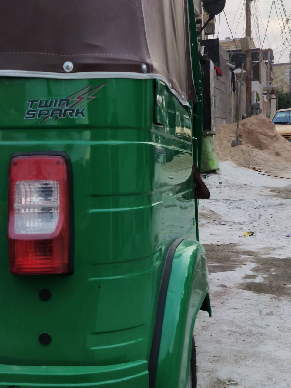 سلام عليكم تكتك موديل 2020 شهر 12 تكتك مكفوله كفاله ما عده الدوس التكتك مرقم بغداد مكينه مفتوحه فقط ممتواجد ع خاص هذه رقم***********
