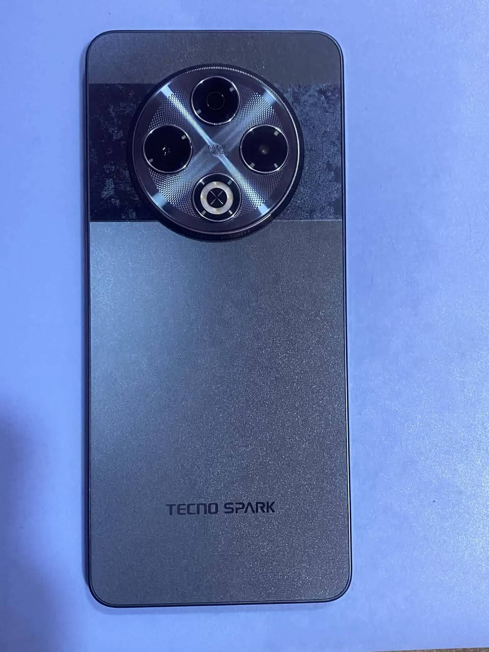 سلام عليكم جهاز للبيع
تكنو سبارك 30
سعر 170 بي مجال حك الجية 
ذاكره 256
8+8 داخليه 
بطاريه 5000
جهاز نضيف ما داخل تصليح
 تواصل وتساب ***********
مكانه بغداد الحسينية
