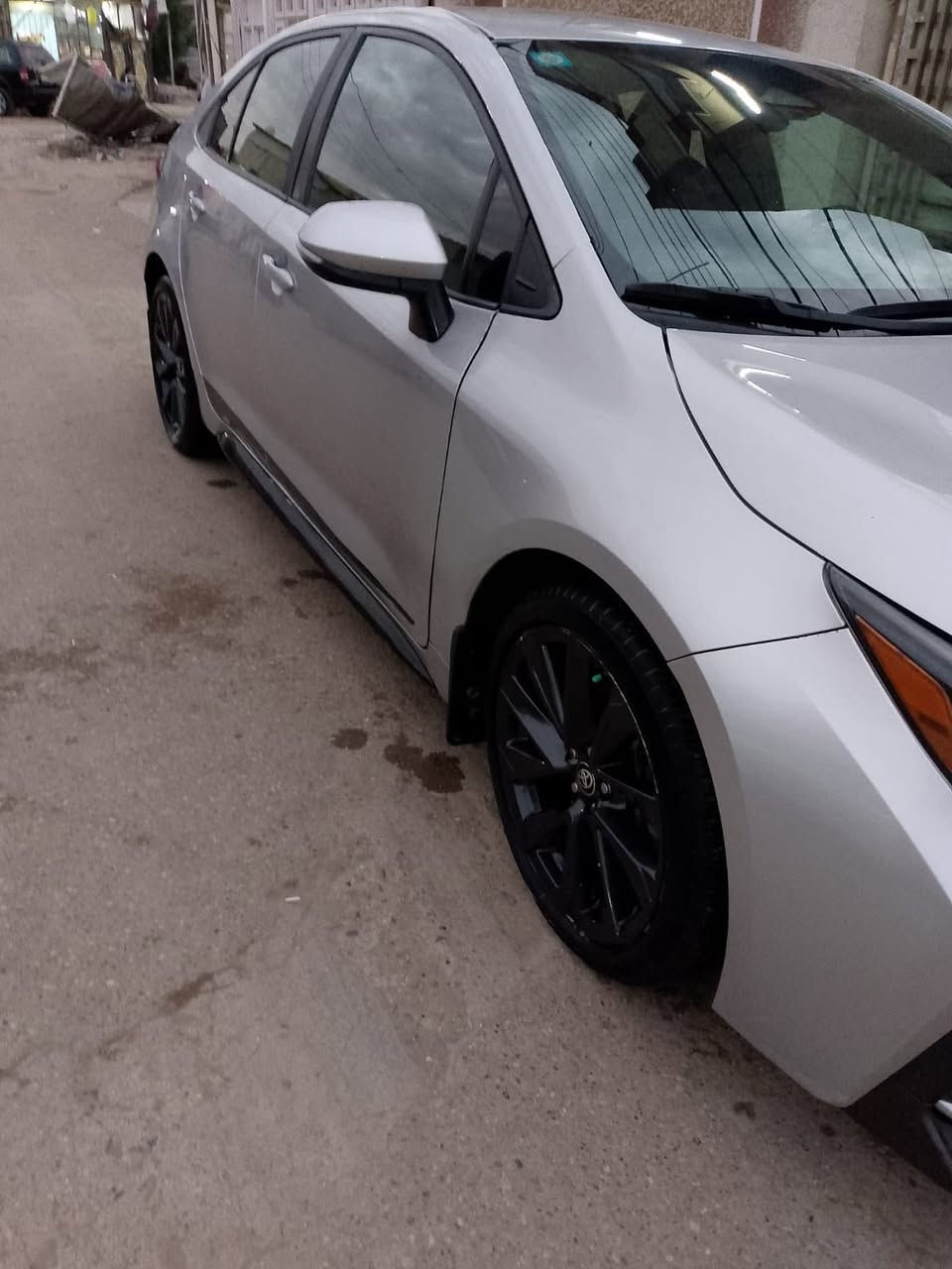 سلام عليكم كورلا موديل ٢٣ مكان بغداد الكاضميه رقم صاحب السياره ***********
