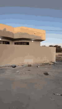 🏠 بيت للبيع
📍 الموقع: خلف جامعة العميد
📐 المساحة: 253 م²
📄 السند: طابو زراعي (سند 25)
💰 السعر: 160 مليون قابل للتفاوض
✨ موقع مميز وقريب من الجامعة، مناسب للسكن أو الاستثمار.
📞 للاستفسار الاتصال على:
***********
***********
