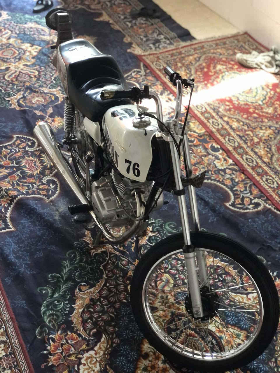 سلام عليكم دراجه للبيع اربعه كير تعمير ٢٥ شاصي ١٨ الدراجه اصولي يعني اوراق محرك انتنس الدراجه بطله مكاني نجف السعر ٧٠٠ وبيها مجال محتاج على بيعتها رقمي ***********
