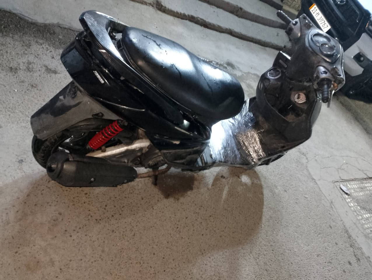 السلام عليكم سكنس فحل كابريتر نضيفه كله شغال بلديات الصحفيين ***********
