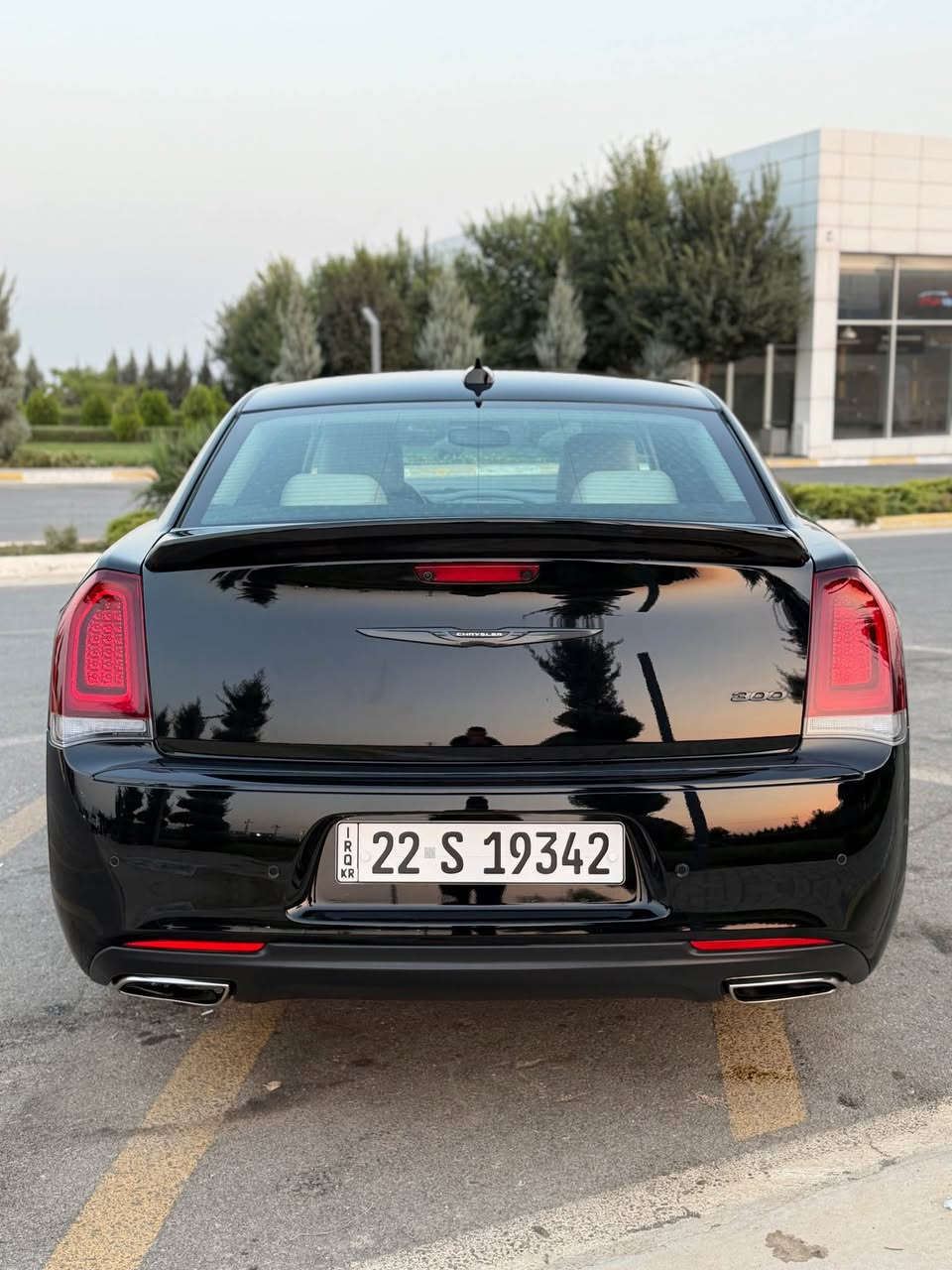اوباما موديل2023وراد امريكي اسيار صباغ باس باب سيق بدون دواخل اسيار جديد ماشي 40الف مكان سليمانية سعر235$وبيها مجل ☎️📞*********** السليمانية, العراق
