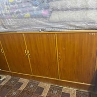 بوفية ١٢٥ • المعرض ١٠٠