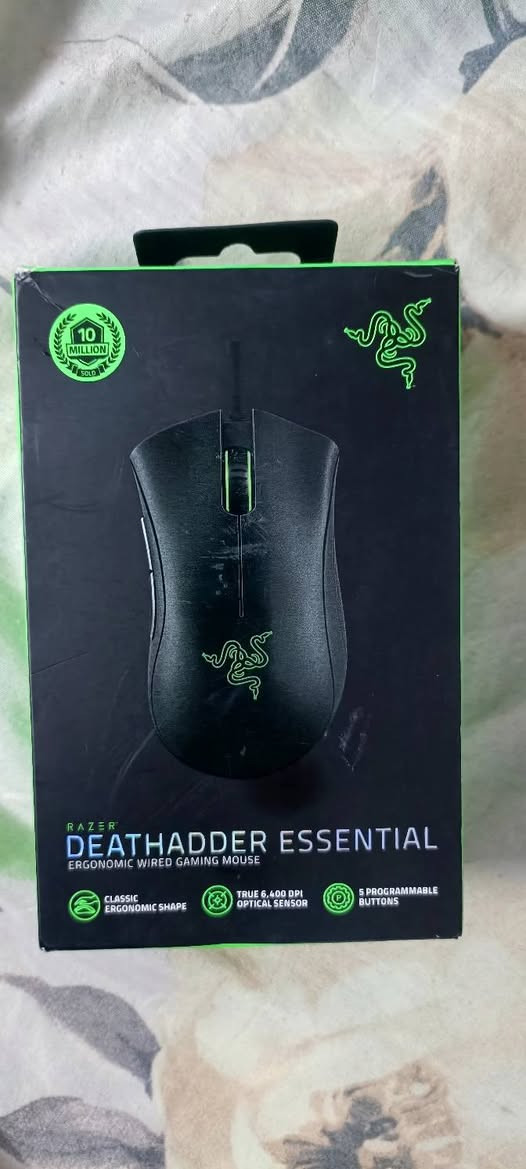 متاح قطع 
يوبي اس 2000va Maxima مبدل بطاريات جدد من شركه apc maxima 
75 الف
ماوس رايزر جديد ٢٥ الف
ماوس لوجتك ابيض مستعمل g502  ٤٥ الف
بورد مستعمل اخو الجديد Asus prime b760 plas سعر ١٨٠ الف
باور سبلاي مستعمل segotep 750w سعر ٧٠ الف
هارد m.2 nvme 2tb مستعمل ٥١ يوم هيلث ٩٩٪ سعر ٢٥٠ الف
كيبورد هايبر اكس ٧٠ الف جديد كبس شركه


**إذا كنت صاحب هذا الإعلان وتريد حذفه لأي سبب، رجاءا أرسل رسالة إلى الدعم الفني**