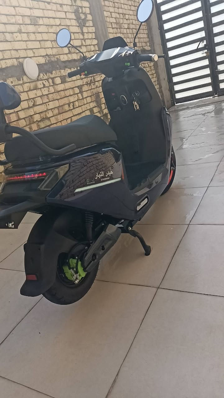 السلام عليكم من رخصت الادمن 
دراجه للبيع شركه اينرجي 
3 نمر 
6 باتري حجم 32 انا مبدلهن بل ونلي بس ثنين من بطاريات حجم 26
بيها ABS 
بلوتوث 
ماشيه 2000
مااعرف اي مديل وباقي تفاصيل
اخذتها من صديقي وحتاجيت فلوس وريد ابيعها
***********
مكاني البصره القبله 
اريدها ب850 وبيها مجال حك جيه
