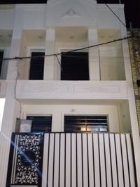 بيت 50 متر للبيع يحتوي علا2نوم وصاله ومطبخ وصحيات  البيت بناء حديث تاخ...