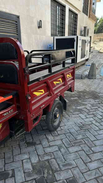 للبيع ستوته نضيفه كل كهربائياتهة شغاله و نضيفه تجي تفحص الستوته صوتهة متسمعه لا طربك ولا هلسوالف البطاريات نضيفه ب 950 وبيهة مجال مكاني شارع المغرب ***********
