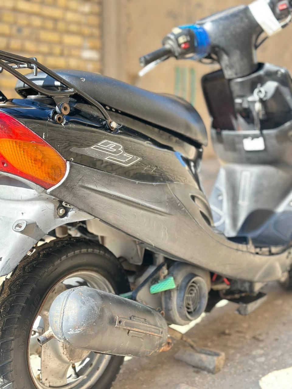 سلام عليكم دراجه للبيع بيجي 9 الدرجه مفتوحة مره وحده فقط 
شعله فول مكان بابل الهاشميه الاتصال على الرقم ***********
