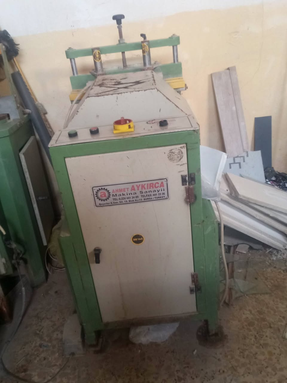 سلام عليكم معمل للبيع بي الكتر والمكينه الماسكه يرادلهن ترتيب باقي المعمل شغال وبي ميوزه عدد2متر في مترين ونص مكان المعمل  كربلاء البوبيات عمود 47 السعر 55ورقه وبي مجال بسيط


**إذا كنت صاحب هذا الإعلان وتريد حذفه لأي سبب، رجاءا أرسل رسالة إلى الدعم الفني**