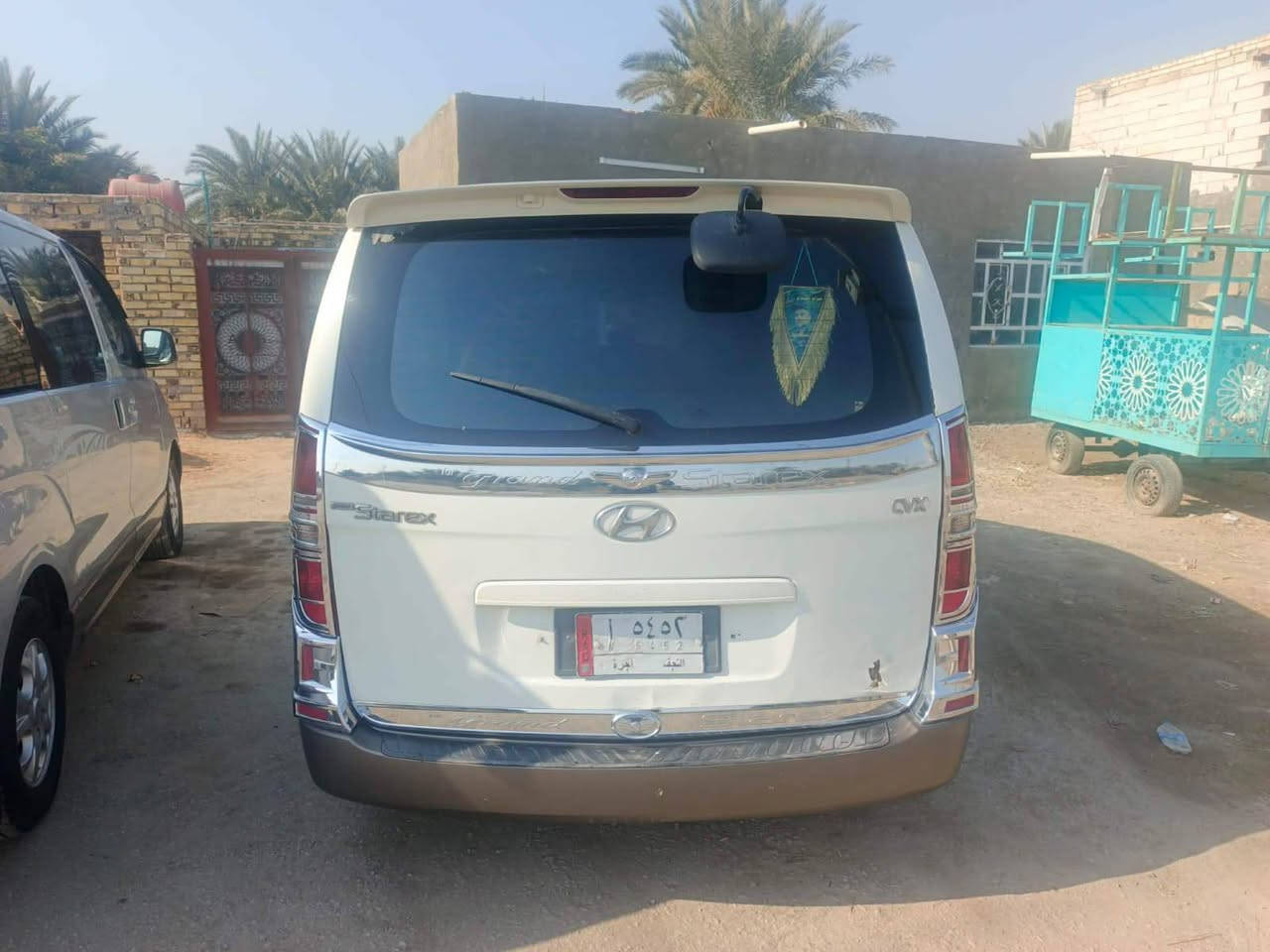 للبيع مسكر 2009سياره جاهزه بيها قواعد الدبل مصلحه اثر خياس شرط المداور السعر ١٣٠ بيها مجال ***********
