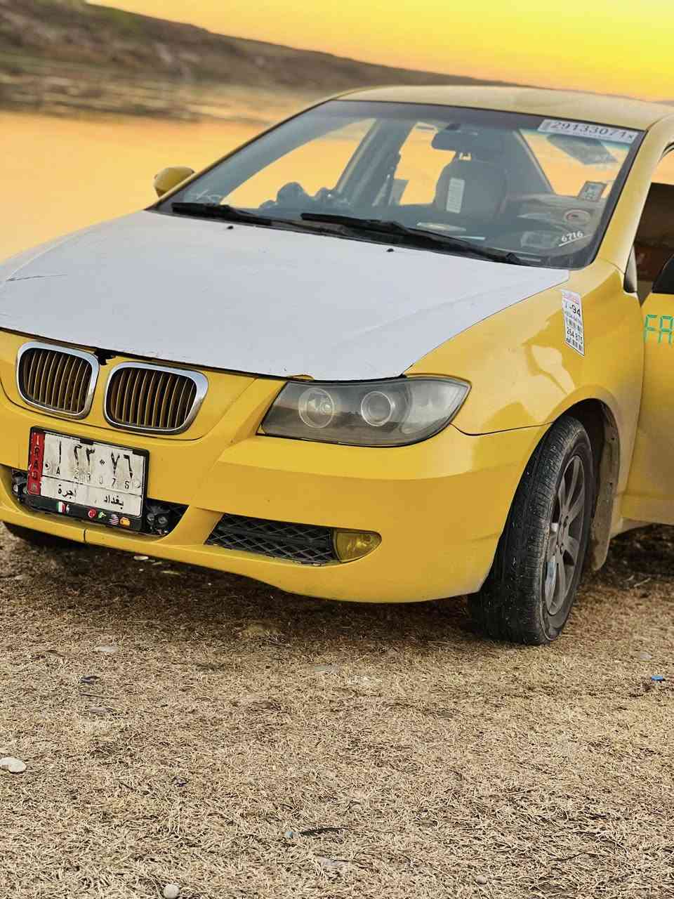 السلام عليكم 
سيارة ليفان 2011
كير كورله محور 
محرك ليفان 
مكفوله من الضربه 
السيارة مال رزق 
مابيها نواقص كلها جاهزه
السعر 48 
رقمي واتساب ***********
متواجد ع واتساب فقط 
تدفئه شغله
