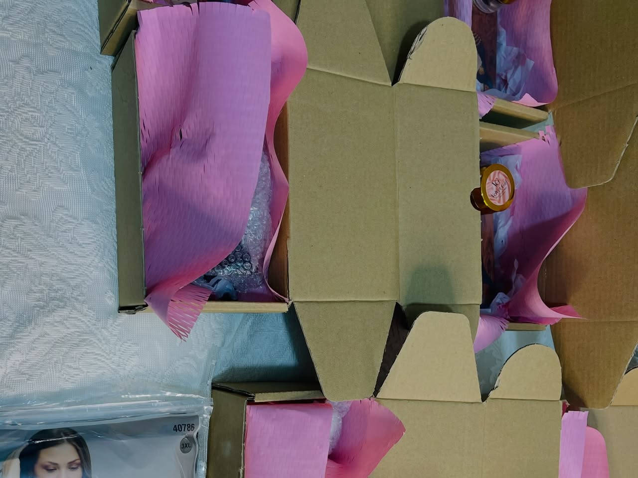 هدايا عيد المعلم بخور VG ومباخر حسب طلب الزبون وبجامة 

يتوفر تجهيز هدايا وتوزيعات بخور يوجد خصم للكميات 
التوصيل ٣ الاف فقط لكل المحافظات
والتوصيل خلال يوم واحد الى يومين 

#هدايا #بخور #مباخر #بجامات #عيد


**إذا كنت صاحب هذا الإعلان وتريد حذفه لأي سبب، رجاءا أرسل رسالة إلى الدعم الفني**