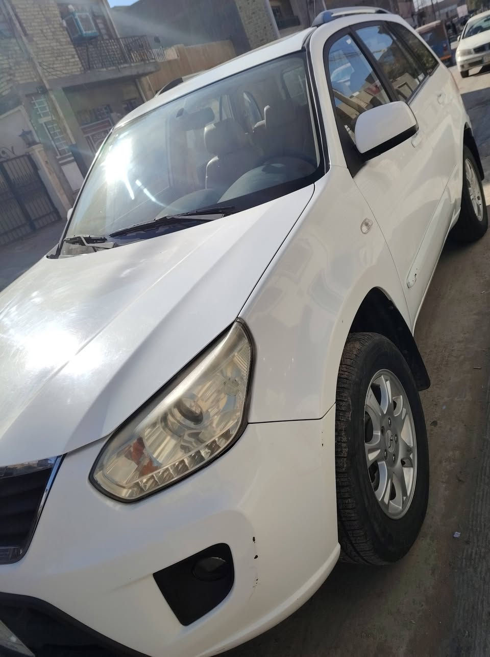 تيكو موديل 2013 
ماشيه ( 68 ) الف كيلو حقيقي 
رقم بغداد ... مشروع وطني سنوية لغايه ٢٨  
بيها طخه بالجاملخ الامامي موضحه بالصور  ... والباقي مكفول 
كير مكينه كفاله 
تبريد  ... تدفئه 
شاشة أندرويد 
كامره خلفيه 
حساسات خلفيه
تحكم ستيرن جهتين
فتحه سقف  
كير كهربائي 5 نمر 
سنتر لوك فتح وقفل
5 ويل كب

السعر  (68)  $ 
للاستفسار  :_ اتصال + وتساب (*********** ) 
للعلم // غير متواجد على الفيس .
