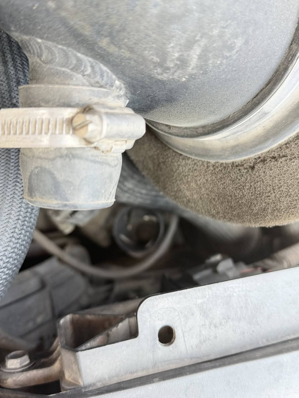 للبيع او مراوس فولستر موديل 2022 وارد امريكي  السياره رفم شمالي اربيل ماشيه 35 الف مايل كير اوتو السياره مناقصها برغي 
الضرر سطحي  جاملغ وربع بوند صبغ بدون ايربك وبدون شواصي  
الاضافات لحيه اماميه +مضلات +كفر باتمان المري  +سقف روز رايز 250$+نشرات محيطيه داخليه +شوته رياضيه فيوجن +عطاس فريوجن +طخم تاير جديد بطاريه جديد 
والسياره مغلفه عام ppfطافي ضمان 5سنوات 1300$
السعر 162 وبيها مجال  رقم التلفون *********** وبيه واتس اب  
فحم كزوز اصلي
