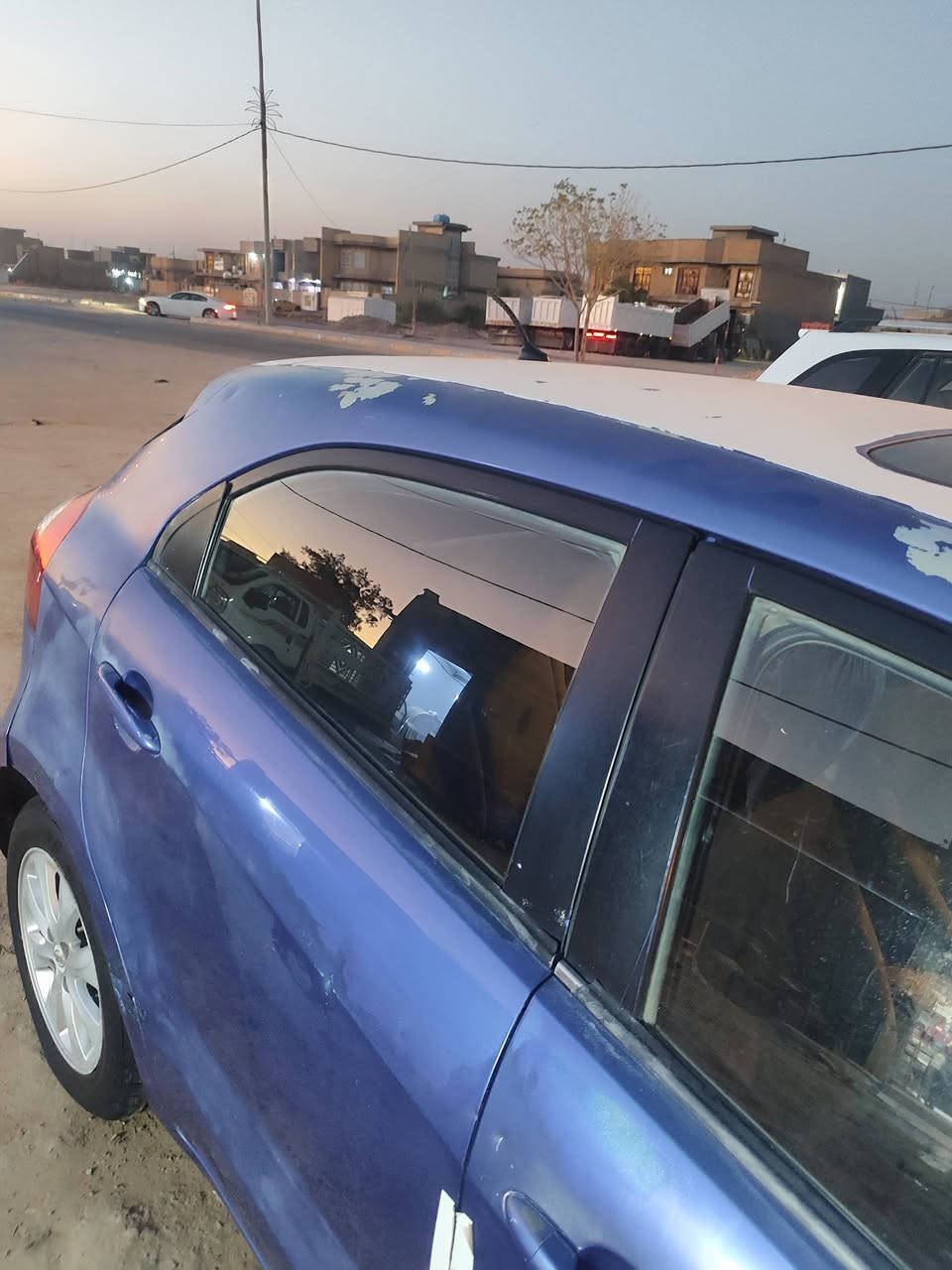 كيا ريو موديل 14خليجي مكفولة من الضربه بيها جراد جاهزة مكينه كير حداديه تبريد
كهربائيات كامله فول مواصفات فتحه اشايربالمري مري شفط تحكم استيرن ا  شاشه هاش باك سنويه ماصاقطه 
السعر 58 مكاني الديوانية *********** بيها حالوب قليل

