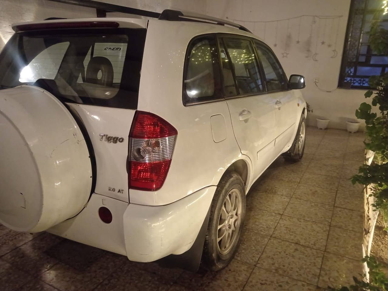 السلام عليكم للبيع تيكو ٢٠١١ رقم بغداد انكليزي الجديد مكفوله من الصبغ والضربه سياره جاهزه مابيه اي نقص كير مكينه صدر أمامي خلفي تخم تاير تبريد ثلج تدفئه كشنات جلد بلاد داخل نظيف كير ميكانيك مكينه ٢٠٠٠ فتحه كهرباء شاشه وكامره تدفئه بلكشنات سياره جاهزه تراي كلش حلو مكان السياره حي العامل علسريع الملحانيه قرب مسبح الرافدين موبايل *********** أثير *********** السعر ٥٩ وبيه مجال حك الجيه تحويل ثاني يوم
