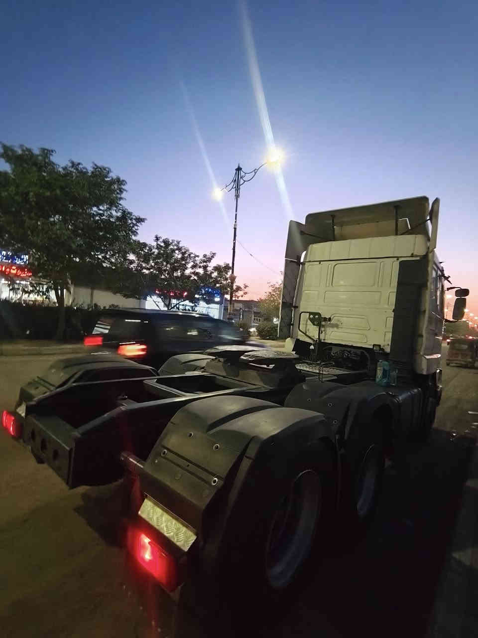 السلام عليكم للبيع سكانيا موديل1995 كير مكينه شرط كفاله رقم بغداد بسمي سنكل خلفي مزوج شرط تحويل مضروبة باج بطن ودبل شاصي  قماره كفاله لا صبغ ولا ضربه تخم تاير جديد 

***********
