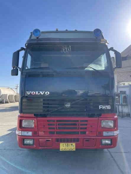 سلام عليكم 
فالفو موديل ٢٠٠١ بلادي مجموعة 
سيارة كفالة. عامة 
شرط تحويل
سعر ١٧٥ ورقة مجال قليل 
مكان اربيل 
***********
***********
