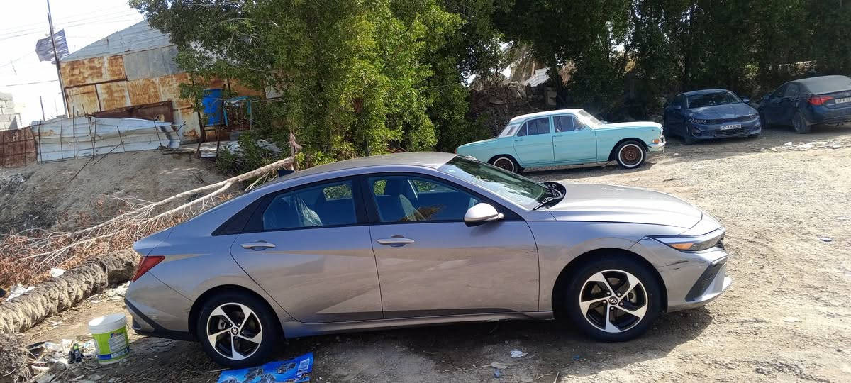 النترا موديل 2024
وارد امريكي ضرر بصيط مثل ماموضح بل صور 
معمر بيدي R
ترقيمها كتاب شهداء معاملتها (200)الف 
محرك 2000
ولااستفسار ***********
السعر 165 وبيها مجال بسيط
العنوان ناصريه سوق الشيوخ
