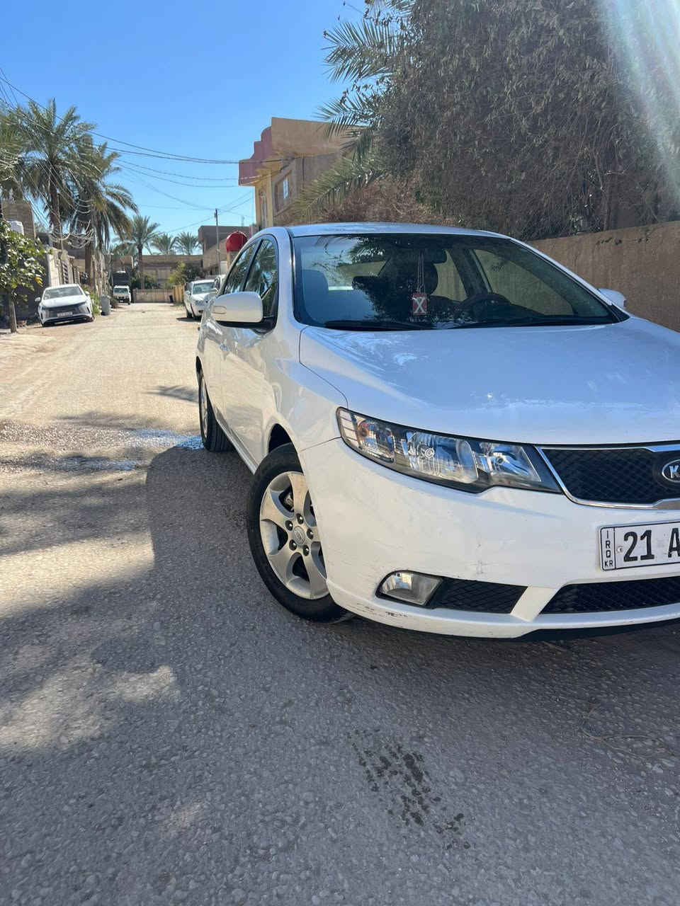 سيراتو 2010 بلاديه   ع وضع الشركه 
كفاله عدا باب مبدل شرط سونار مؤسسه بدون قطرة صبغ مكينه كير حداديه تخم تاير +سبير بطاريه كله جديد.  داخل ماروني   مكان السياره الاسكندريه.  رقم سليمانيه تحويل وكاله.السعر ٩٧وبيها مجال ***********
