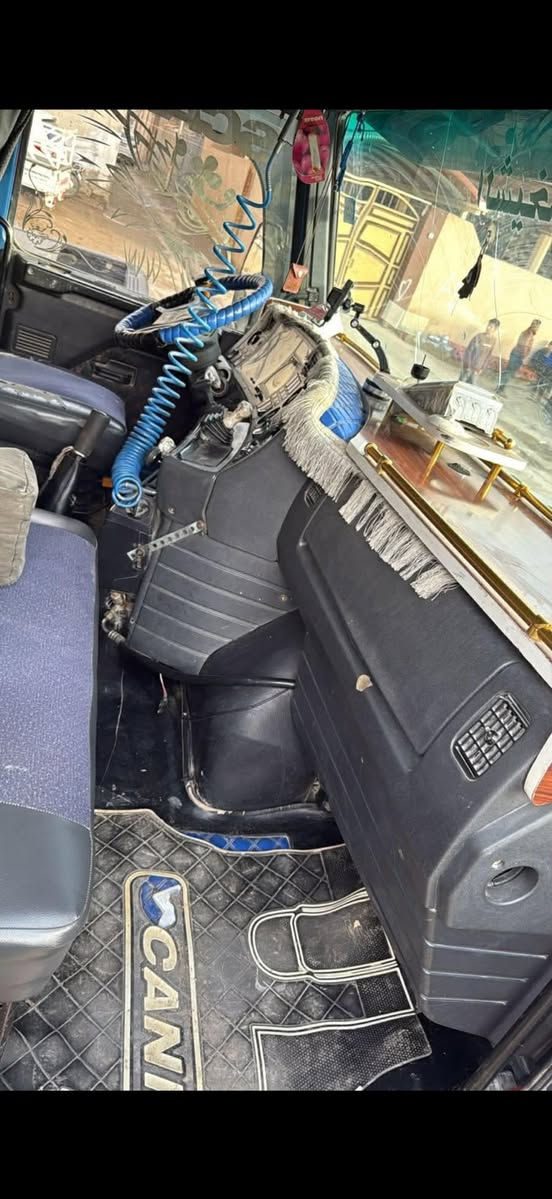 السلام عليكم

للبيع سكانيا 113 

مجموعه 

تايرات جدد

رقم وسنويه دولي جديد صلاح الدين 
 
شرط التحويل 

محرك مجفت جديد شرط لاتبخير ولاتنقيص 

للاتصال والاستفسار /***********
