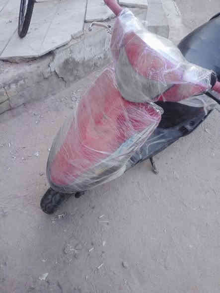 السلام عليكم دراجة ماكس عدلة نظيفة شغالة هندر السلف معوز شخاطة كهربائيات مكينة بلادي شغالة مرواس بايراني اربعة كير العنوان بغداد اليرموك الرقم واتساب ***********
