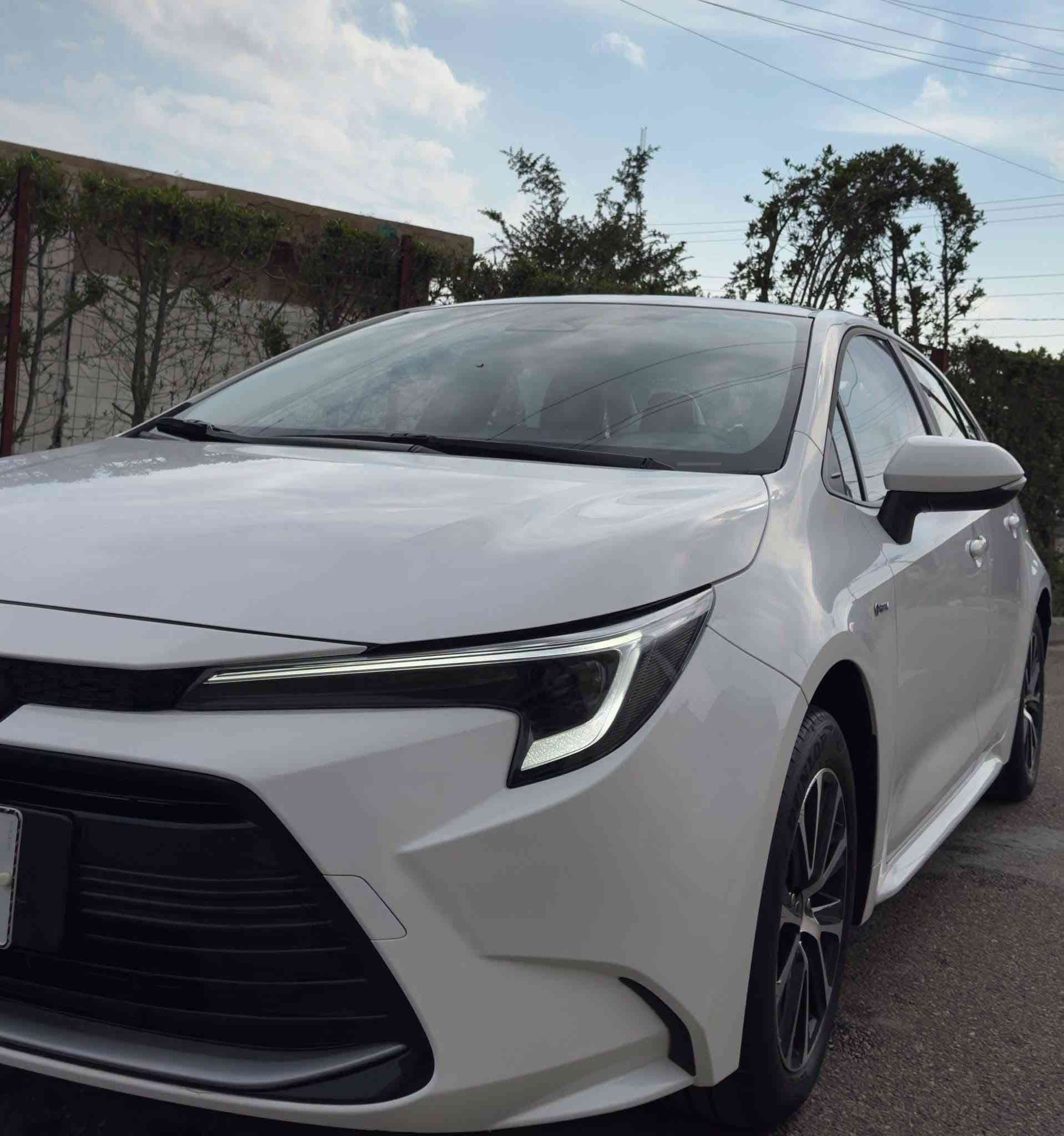 السعر129 السلام عليكم كورله هايبرد 2025 كفالة عامة رقم بغداد مال مصرف إستقطاع مباشر على الماستر كارت المالك يسكن بغداد يسوي لك وكالة عامة سيارة فول مواصفات فتح السقف شاره بالري حساس أمام خلفي السعر129بيها  مجال للطيبين ***********
