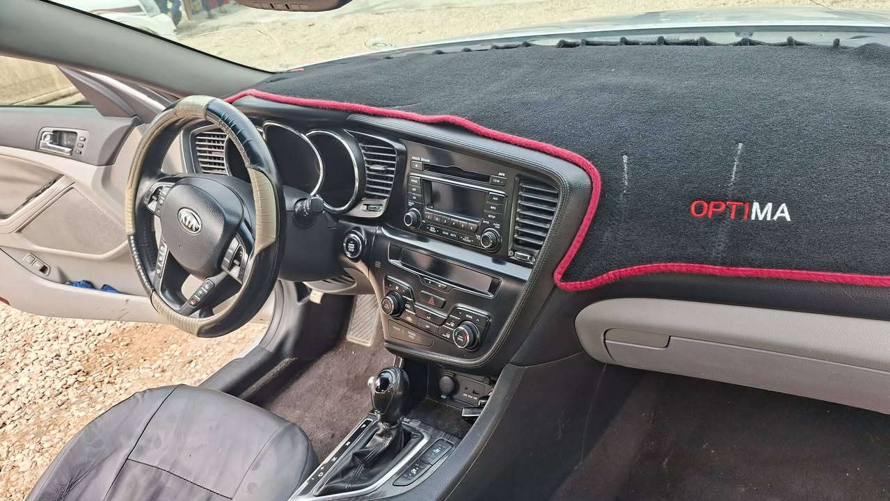 اوبتما موديل ٢٠١١ رقم بغداد بأسمي لون سلفر وارد امريكي
محرك ٢٤٠٠ 
بصمة 
كشنات كهربائي تدفئة تبريد بالكشنات 
اشاير بالمري 
تخم تاير جديد 
حدايدية كله جديد 
حادثها فقط الدعامية الامامية طخه مو حادث مثل ما موضح بالسونار 
سيارة مرتبة ونظيفه ماتذب عليها برغي
مكانها بابل مدينة القاسم 
السعر 115 وبيها مجال قليل


**إذا كنت صاحب هذا الإعلان وتريد حذفه لأي سبب، رجاءا أرسل رسالة إلى الدعم الفني**