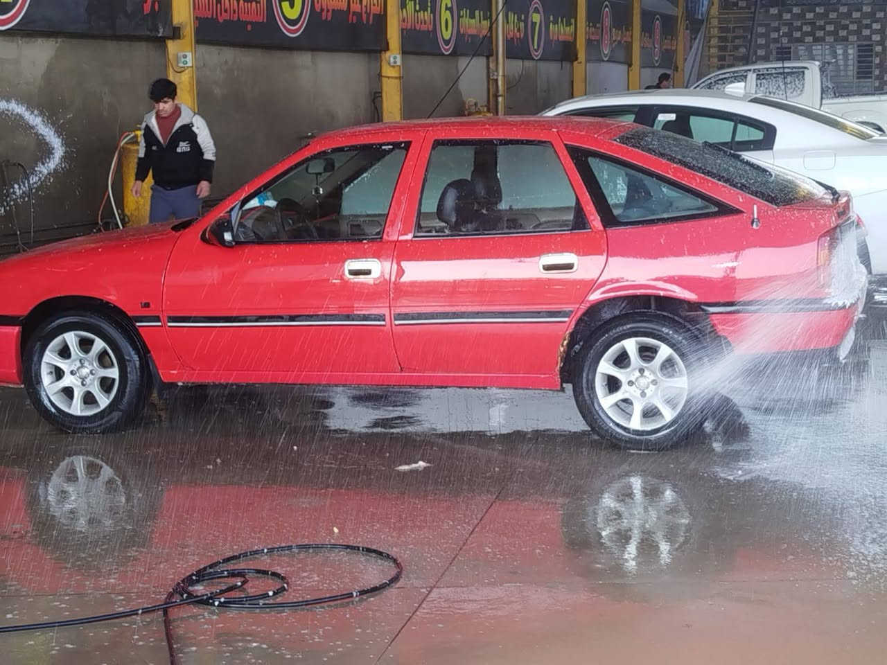 سلام عليكم 
البيع
أوبل فكترا 
رقم نينوى 
نكليزي
موديل ١٩٩١
سنويه 30
قطره صبغ مابيها 
محرك 18
محرك شرط 
كير شرط 
صافيه مرور 
داخل جديد
طخم تاير جديد 
ويل كب جديد 
السياره جهازه من كولشي
السعر 39 وبها مجال 
***********
***********
