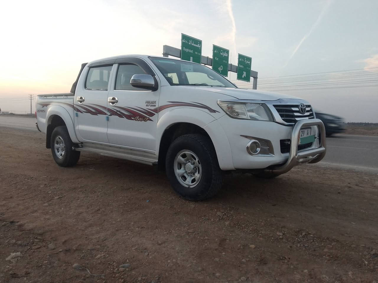 السلام عليكم تويوتا هايلوكس
موديل 2014 مكفوله كفالة عامه رقم واسط دولي تحويل مباشر ماشيه 174 على وضع الشركه السعر 225 مكان السياره واسط الكوت الاستفسار 

***********
