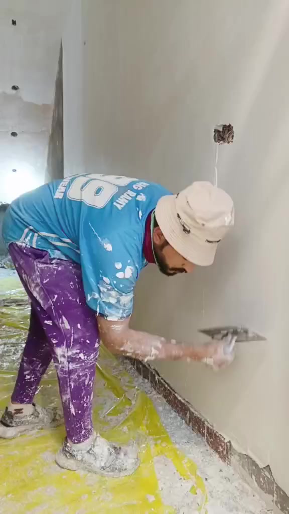 سلام عليكم خلفه لبخ وبياض ***********
