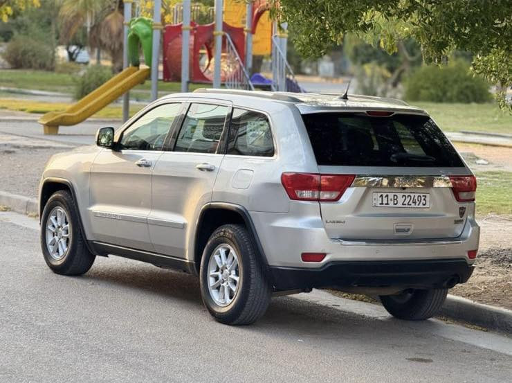 لاريدو 12 نظيفة صدر گير مكينة تبريد كاملة ملاحظة بسيطة بيها صوت اثناء تشغيل الفان فقط سنوية جديدة بإسمي مكاني بغداد سونار مرفق السعر 150 
*********** واتساب فقط
