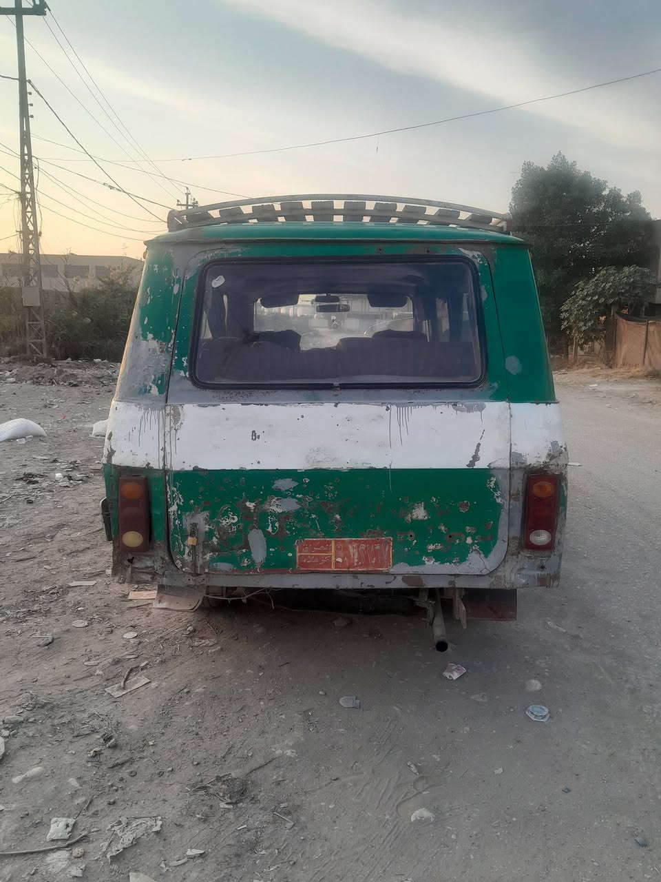 السياره للبيع امصفره ابسمي ***********
