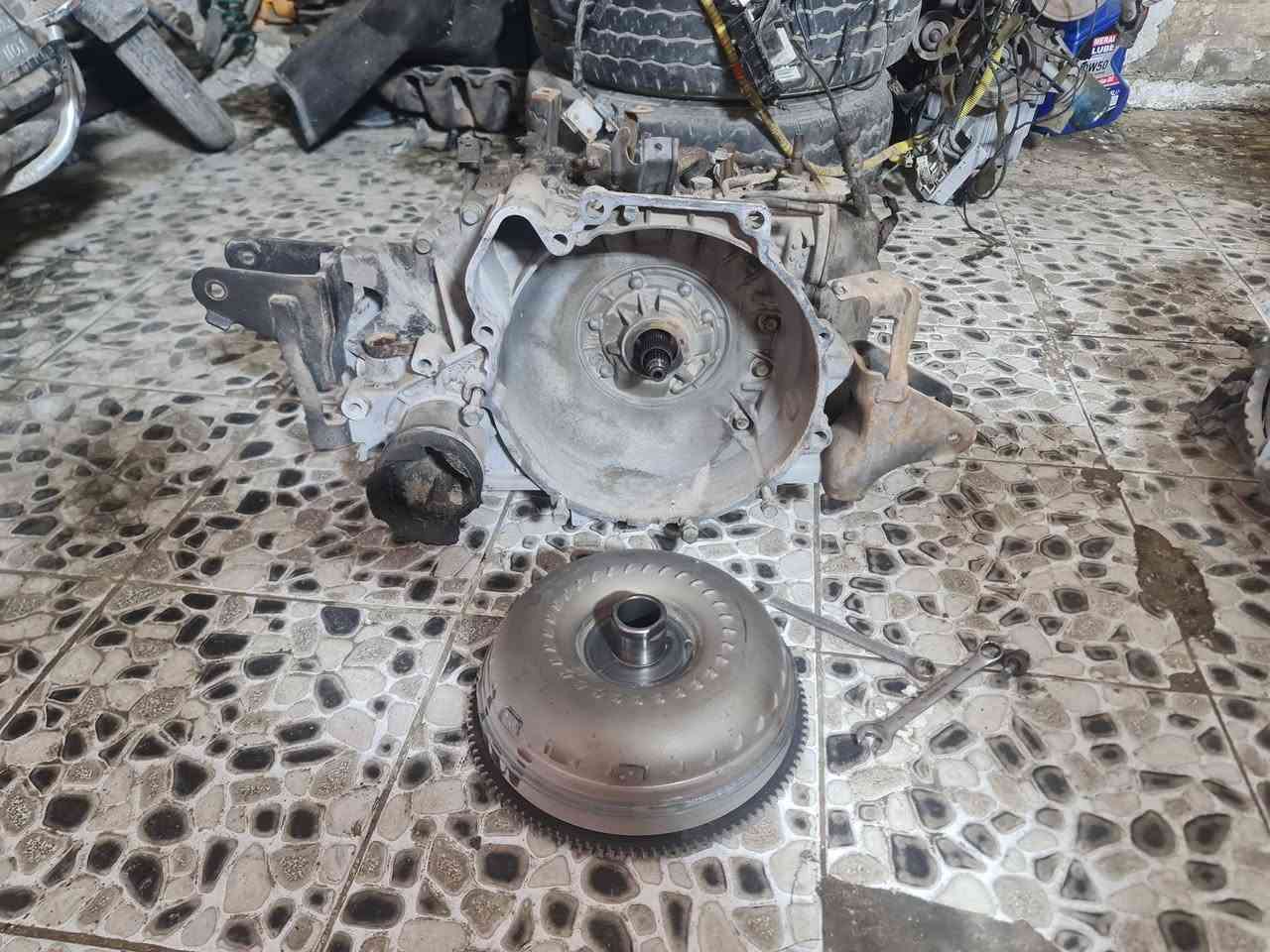 اخوان سلام عليكم كير توكسان ٢٠٠٩....٤ سلندر خليجي شرط الشغل قفله ٢٥٠ الف العبيدي شارع ٢٠ معمل الغاز ***********
