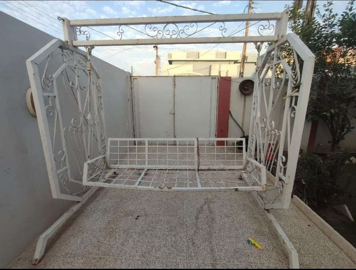 ارجوحة للبيع
سعر 250
تواصل خاص


**إذا كنت صاحب هذا الإعلان وتريد حذفه لأي سبب، رجاءا أرسل رسالة إلى الدعم الفني**