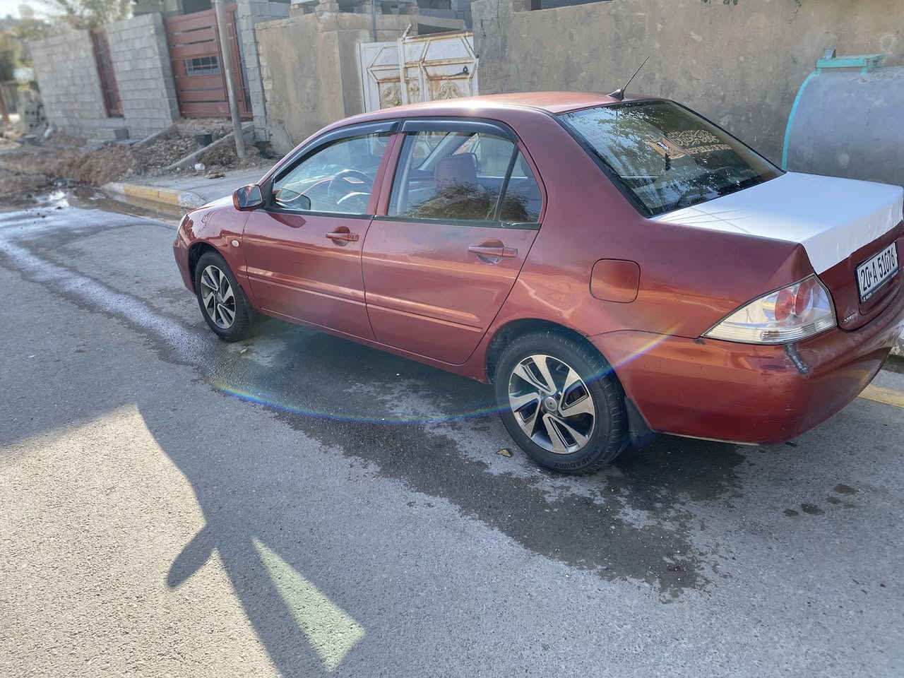 لانسر 10 رقم ديالى كير محرك 2000 بلكارتو جديد لا تنقص ولا تبخر شرط صدر تخم تاير جديد سنويه لل 27  هزه جديده السعر 73 وبيه مجال  ***********مكان ديالى كنعان
