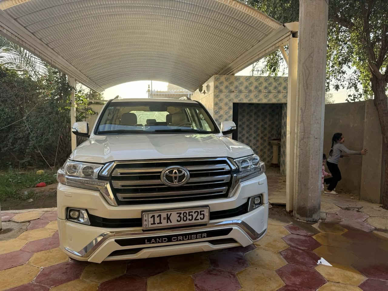 لاندكروزر بيع ومراوس بسياره كامري 25 لو 2026 موديل 17  بغداد دولي مكفوله عام محرك وكير مامفتوح محل تواجد السيآره بالسماوه سعر خمسه وعشر ورقات وبيها مجال تفصيل اكثر تصال على (***********)
