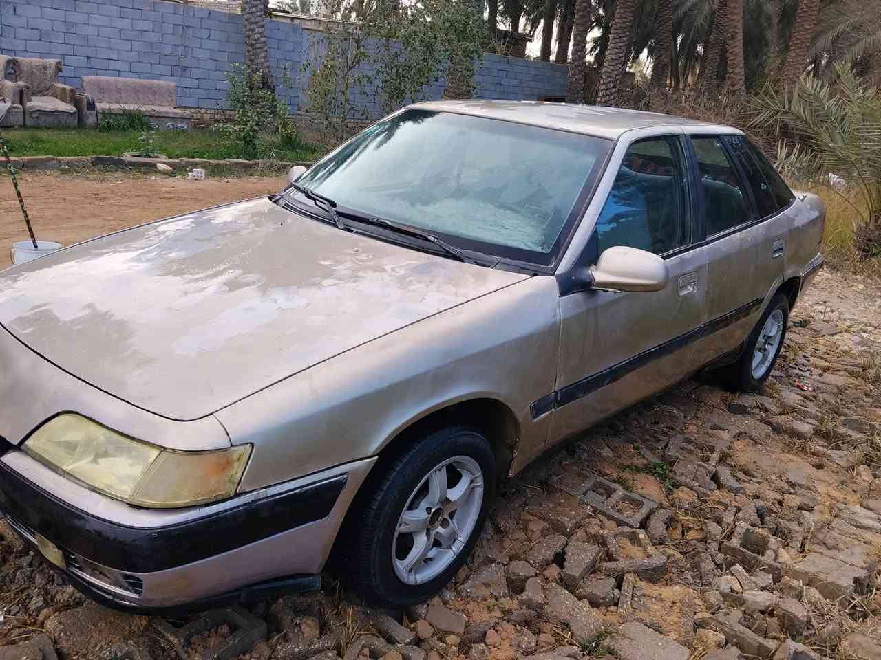 سلام عليكم اسبرو مديل 92 رقم نجف محرك وكير خير من الله حداديه نص عمر  راعيه موجود يمي يريد امداور السعر 19وبيها مجال الطيبين ابيعلك هل موجود  الشراي يتصل ***********
