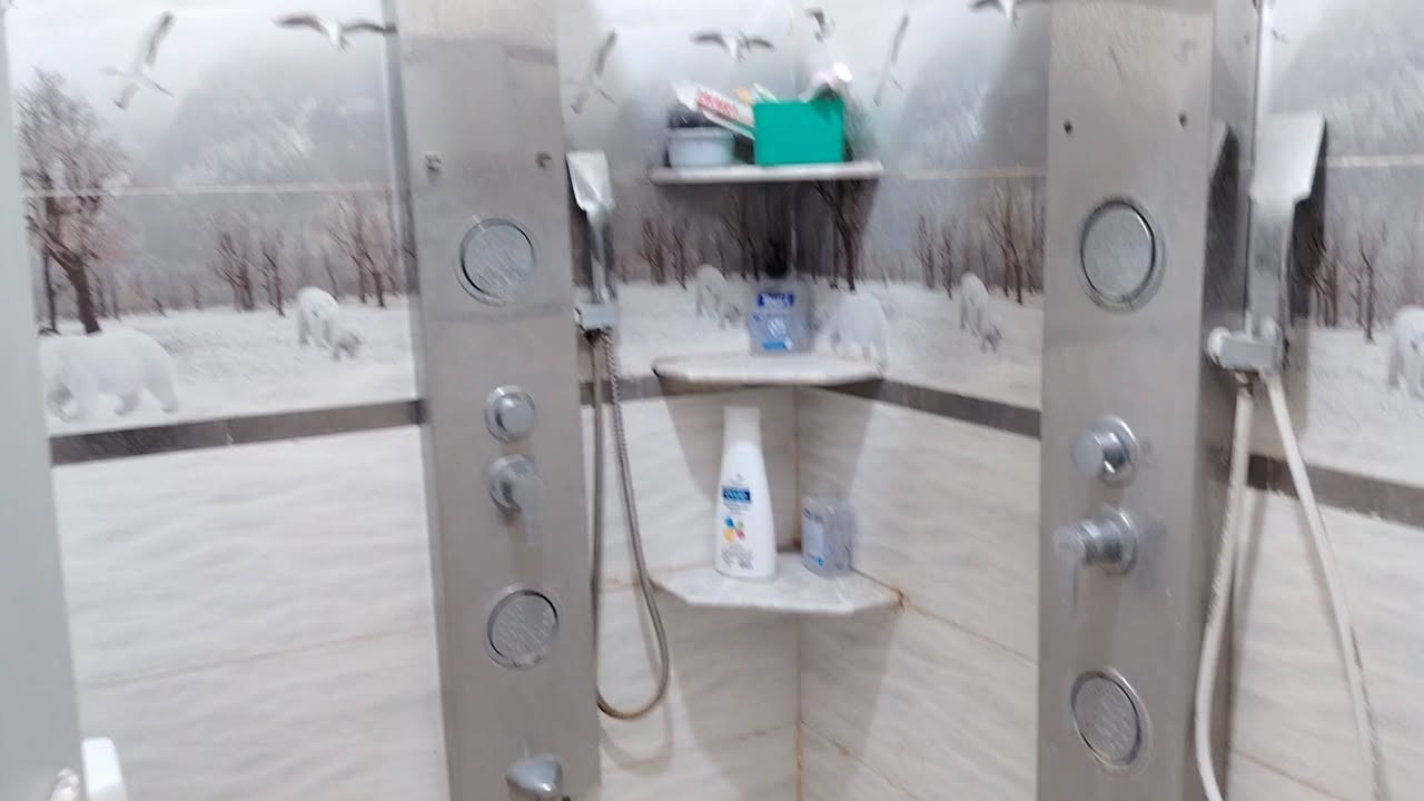 الدار للبيع في حي الغدير الثانية قرب المدرسة النموذجية
طابقين علما ان الدار رقم فية معامله ومقيم متبقي ع موافقة المحافظ فقط
تفاصيل الدار
1-اربع غرف نوم
2- اربع صحيات
3- مطبخ عدد2
4-استقبال عدد2
5-صالتان كبيرتان
الطابق الأول منفصل عن الثاني ويمكن ان يكون مشترك
السعر المطلوب 160 مليون وقابل للتفاوض
للأستفسار الأتصال ع الرقم
***********
