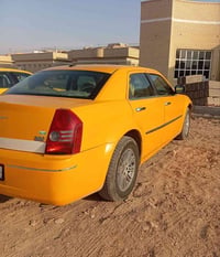 سياره للبيع أوباما موديل 2010اصل بسمي رقم نكليزي مكفوله رقم  077176332...