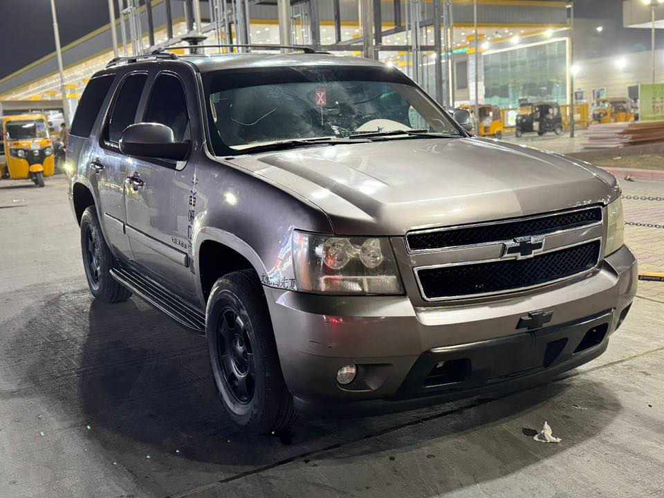 تاهو اداوات أدوات 2011 مكفوله من الكصه السعر 75 وبيه مجال قليل بغداد ***********
