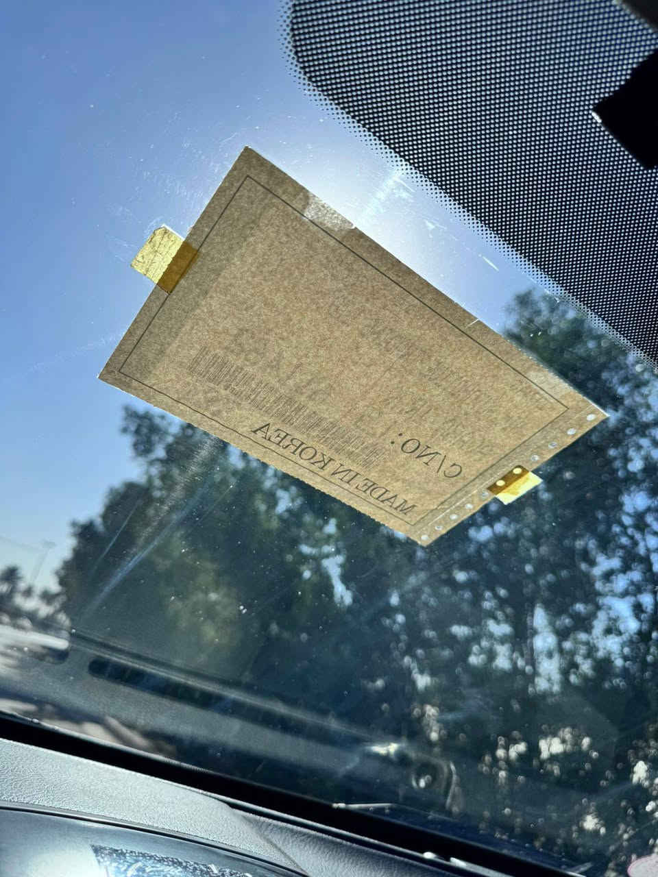 السلام عليكم البيع كيا سورنتو موديل 2014 سياره أخت زيرو ماشيه ٣٦ آلاف وين متريد افحص حقيقي وعل أيدي من 14 ولحد الآن ستلام الدوليه مكفوله من صبغ ولا شخط ولا تكحيل ولا نكراش حتى دعاميات بدون صبغ عل أيدي بعد الفابلون شركه بعده عل بنيد ول قماره حتى نايلون شركه عل كشنات وع كاعيه كبات بصمات شركه موصفات الدوليه 
بصمه 
كراسي كهربائي 
٦ سلندر ٣٥٠٠ 
7 راكب 
3 قطع تبريد 
زركات لايت 
بك لايت لد 
مري شفط وترحيب 
تبريد لمس 
ويل كروم 
تحكم ستيرن جهتين 
حساس امامي 
حساس خلفي 
كمره خلفي دواره 
كير 6 نمر 
دبل ايرباك 
نضام اليكو 
  فوول بعد بيه موصفات  
مكاني بغداد جديده رقمي *********** أبو علي
