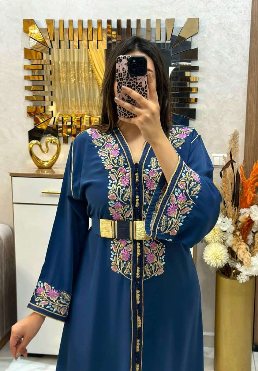 🟤💫  *الجديد   new* 💫🟤
__________________________

🟠قفطان أنيق فصالة مثالية 🛎  للافراح و المناسبات 
🟤ثوب كريب سامبل ✨من النوع الممتاز رطب و طايح 
🟠مخدوم بالطرز الرباطي بلقيطان و بالعقاد و بحزام انيق  بألوان متناسقة🟤 بجودة و إتقان 👌
🟠⚡متوفر بألوان رائعة ⚡

🟤المقاسات :M L XL XXL 

🟠 Tawsil fabor الدار البيضاء, المغرب


**إذا كنت صاحب هذا الإعلان وتريد حذفه لأي سبب، رجاءا أرسل رسالة إلى الدعم الفني**