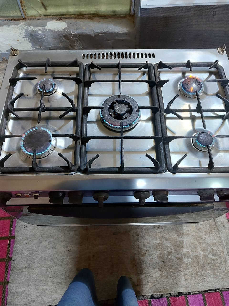 طباخ كريازي للبيع   150
بس آلفرن الفوك مايشتغل عوزع بس دكمه الجامه إلى بضهر موجوده  العنوان الحله الطهمازيه


**إذا كنت صاحب هذا الإعلان وتريد حذفه لأي سبب، رجاءا أرسل رسالة إلى الدعم الفني**