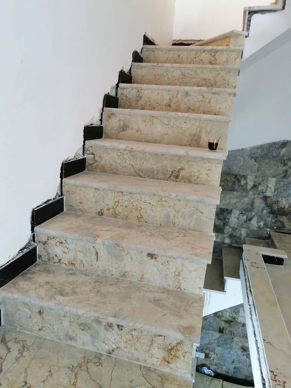 ان شاء الله ينال عجابكم بغداد
***********
