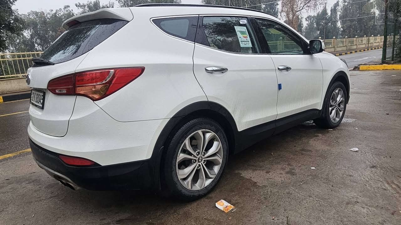 السلام عليكم
هونداي سنتافي للبيع 
موديل 2013. السعر.  162
سنتافي خليجي محرك 4 سلندر
محرك دوش 2400 محرك وكير شرط 
سبعة راكب تبريد ثلاثة قطع بانوراما
إشارات بلمري ومري شفط 
شاشة وكامرة وتحكمات وحساسات 
بدون صبغ بدون بارد
رقم وسنوية لي 30 شرط التحويل 
سيارة جاهزة جاهزة للاستفسار 
***********
***********.  موصل المحاربين
