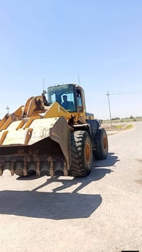 كوماتسو WA320-3 • ٢٠٠١ • ابو غریب