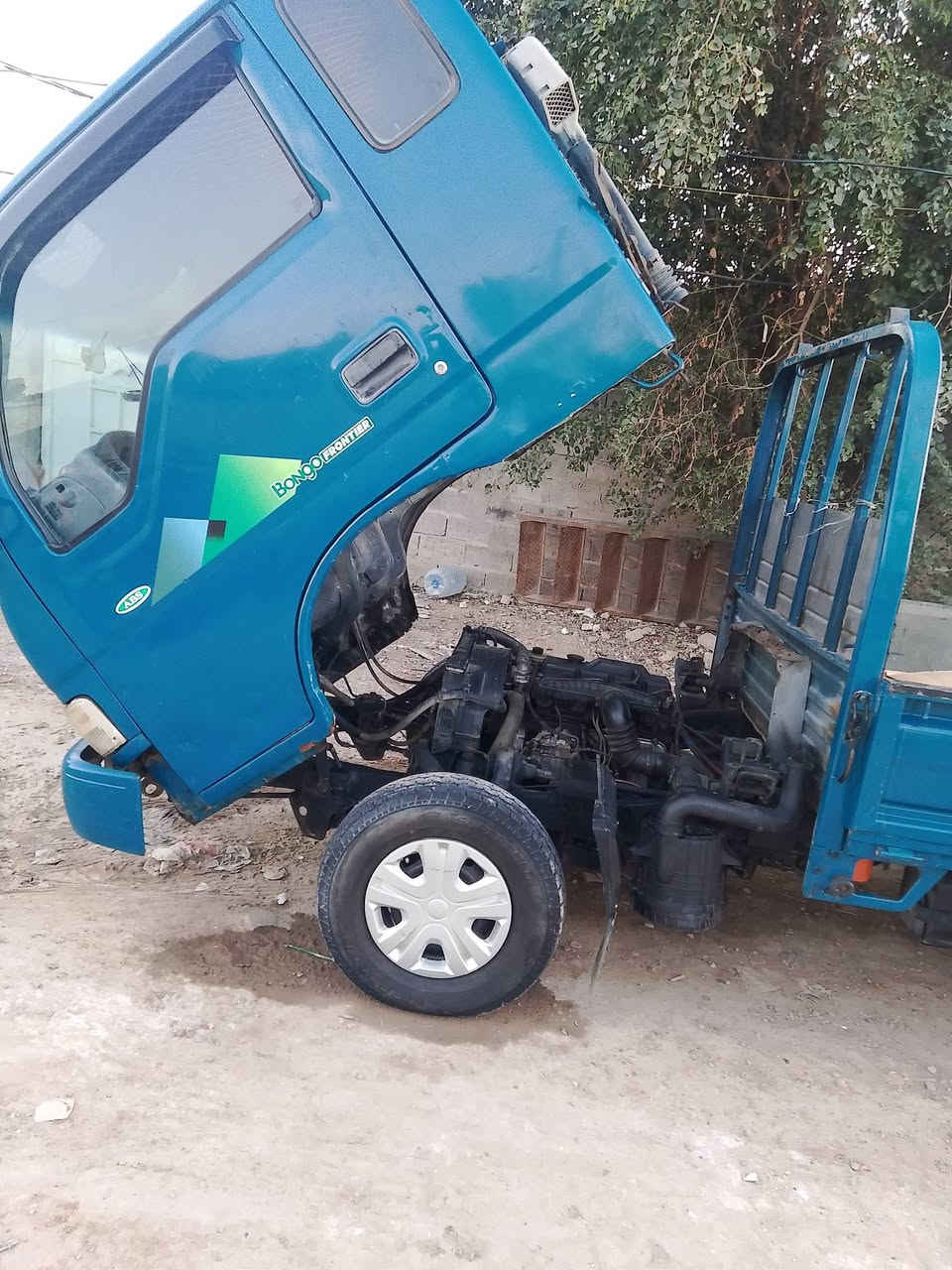 سلام عليكم كياة فنتيرة موديل 99 قلاب الرقم بغداد انكليزي سيارة مكفولة شاصي مكفول محرك مكفول الهاتف *********** مامتواجد خاص
